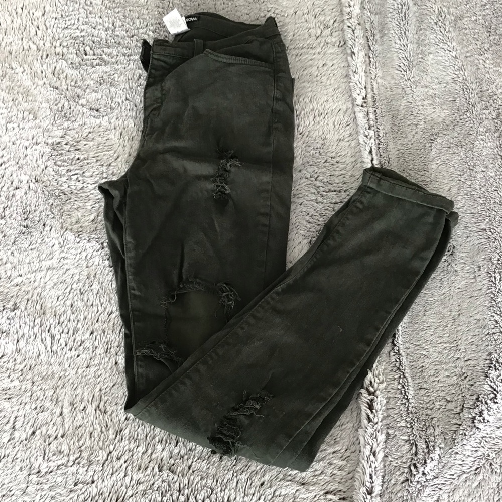 Fashion Nova Highwaist Jeans